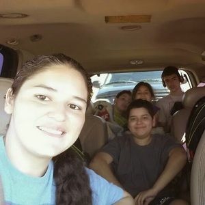 Meet your Posher, Sonia